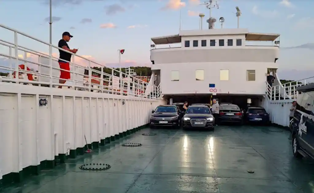 otok Brač digitalni nomadi