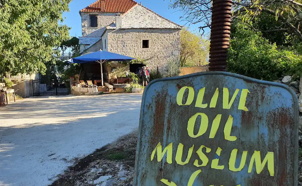 Otok Brač Muzej Ulja